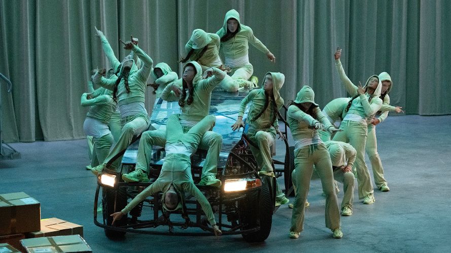 (LA)HORDE confronte la culture numérique dans la chorégraphie d’«&nbsp;Age of Content&nbsp;»