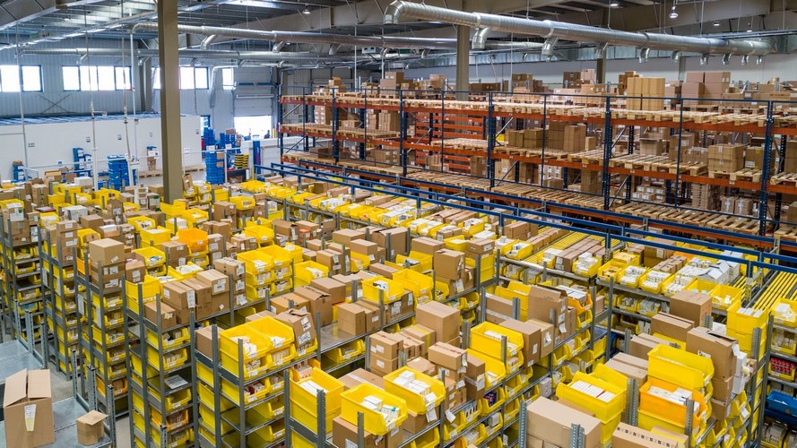 Amazon DXT4 : le syndicat de l’entrepôt de Laval est officiellement accrédité