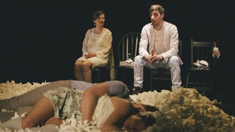 « Faire l’amour », un docu-théâtre d’Anne-Marie Olivier présenté au Théâtre de la VIlle