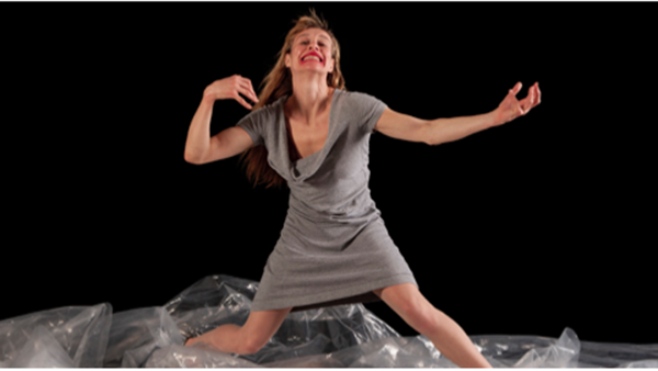 Estelle Clareton dansera « Bouleversement » à L’Agora de la danse du 28 avril au 1er mai