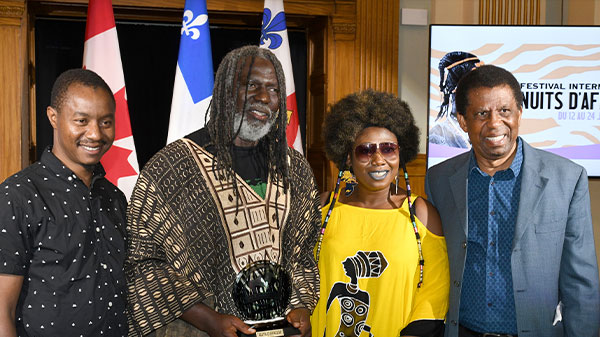 Tiken Jah Fakoly reçoit le Prix Nuits d’Afrique pour la Francophonie 2022
