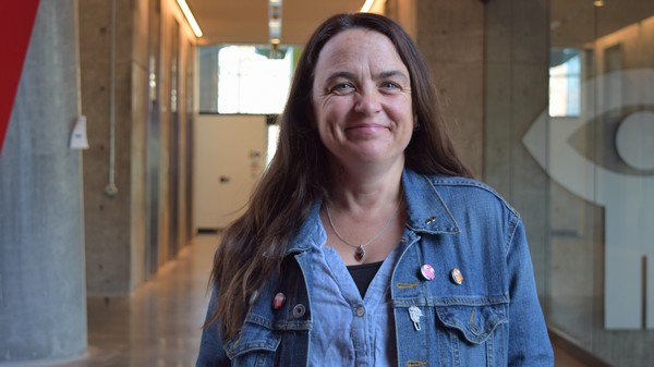 L’École des médias de l’ONF, un outil d’intégration pour les jeunes Franco-Ontariens selon Nicole Blundell
