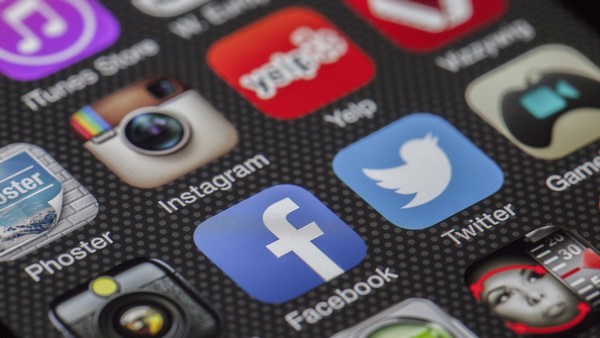 Le CQÉMI lance la formation « Mieux s’informer à l’heure des réseaux sociaux »
