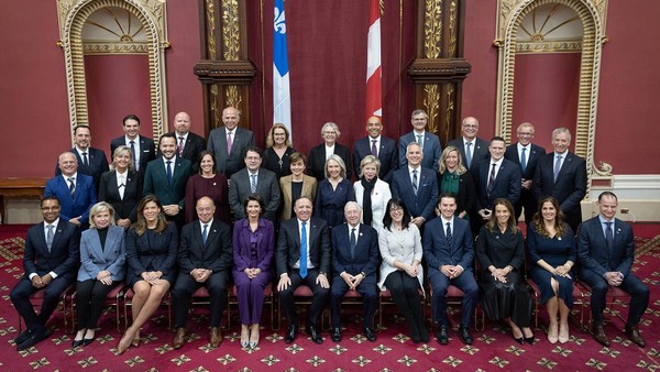 Le premier ministre du Québec dévoile la composition de son Conseil des ministres