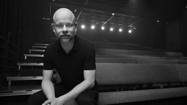 Le Conservatoire d’art dramatique de Montréal nomme Geoffrey Gaquère au poste de directeur