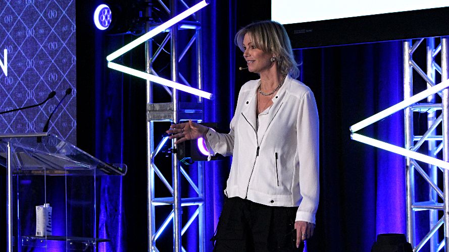 Caroline Néron raconte son ascension, sa chute et sa remontée entrepreneuriale
