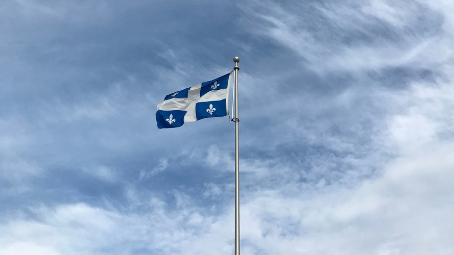 Québec lance un plan de 603 M$ pour inverser le déclin du français