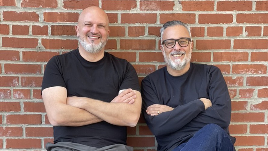 Alex Sereno et Enrico Serena lancent la conciergerie numérique Serex Média